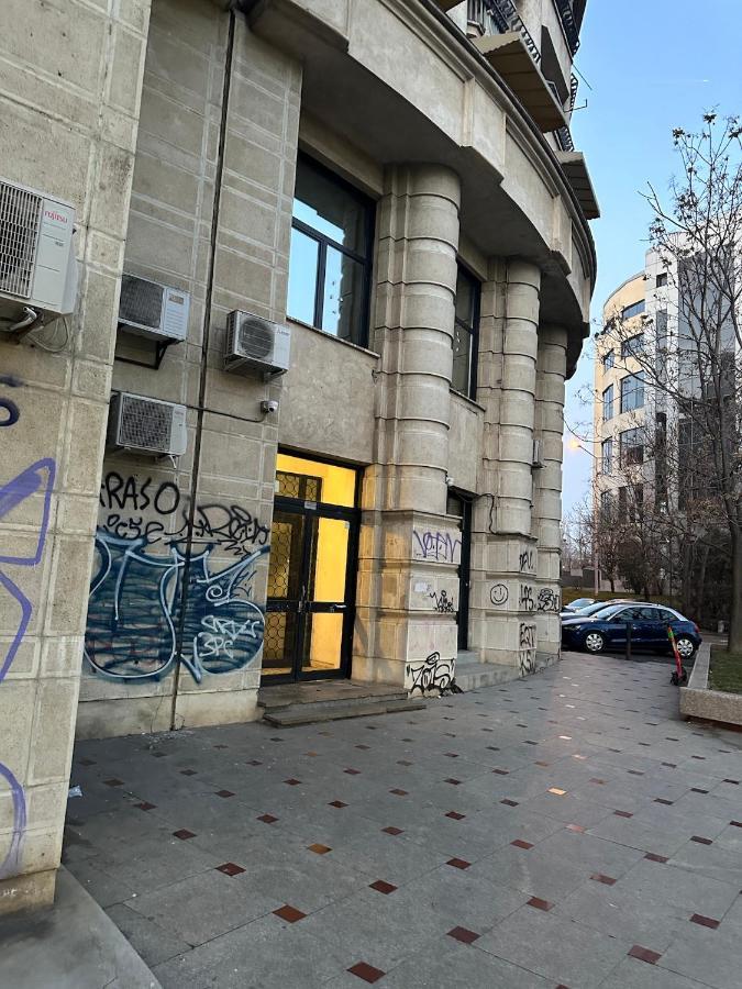 Unirii Lake Tribunal Букурещ Екстериор снимка